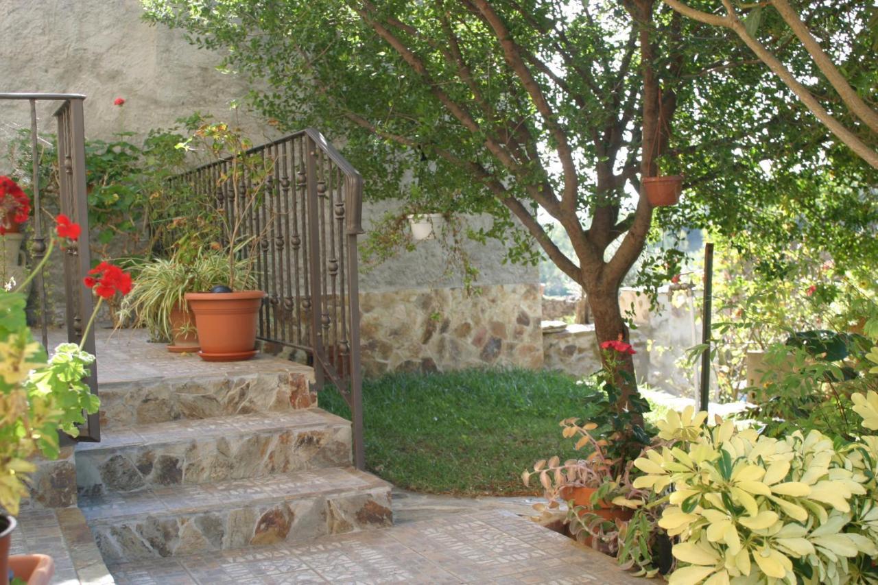 B&B S'Arrosa Antiga Santadi Екстериор снимка